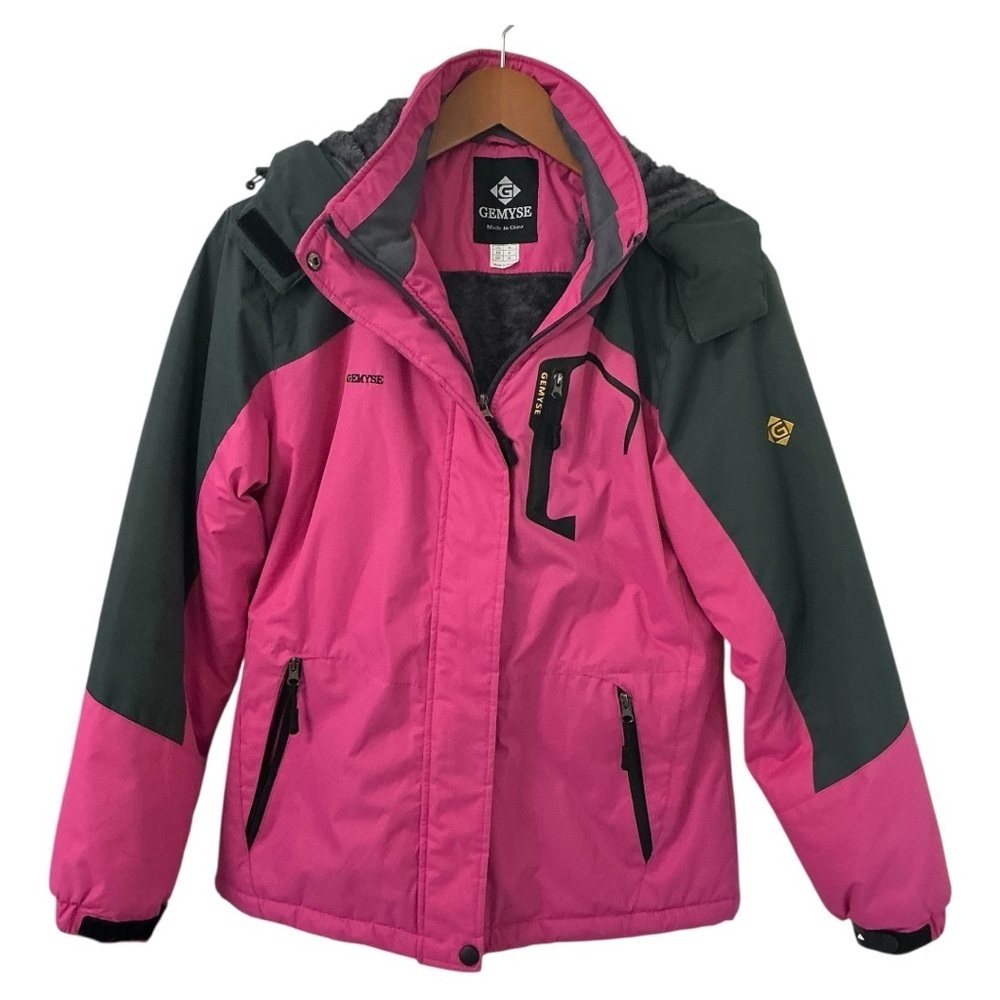 GEMYSE WOMENS SKI SNOWBOARD JACKET SIZE M